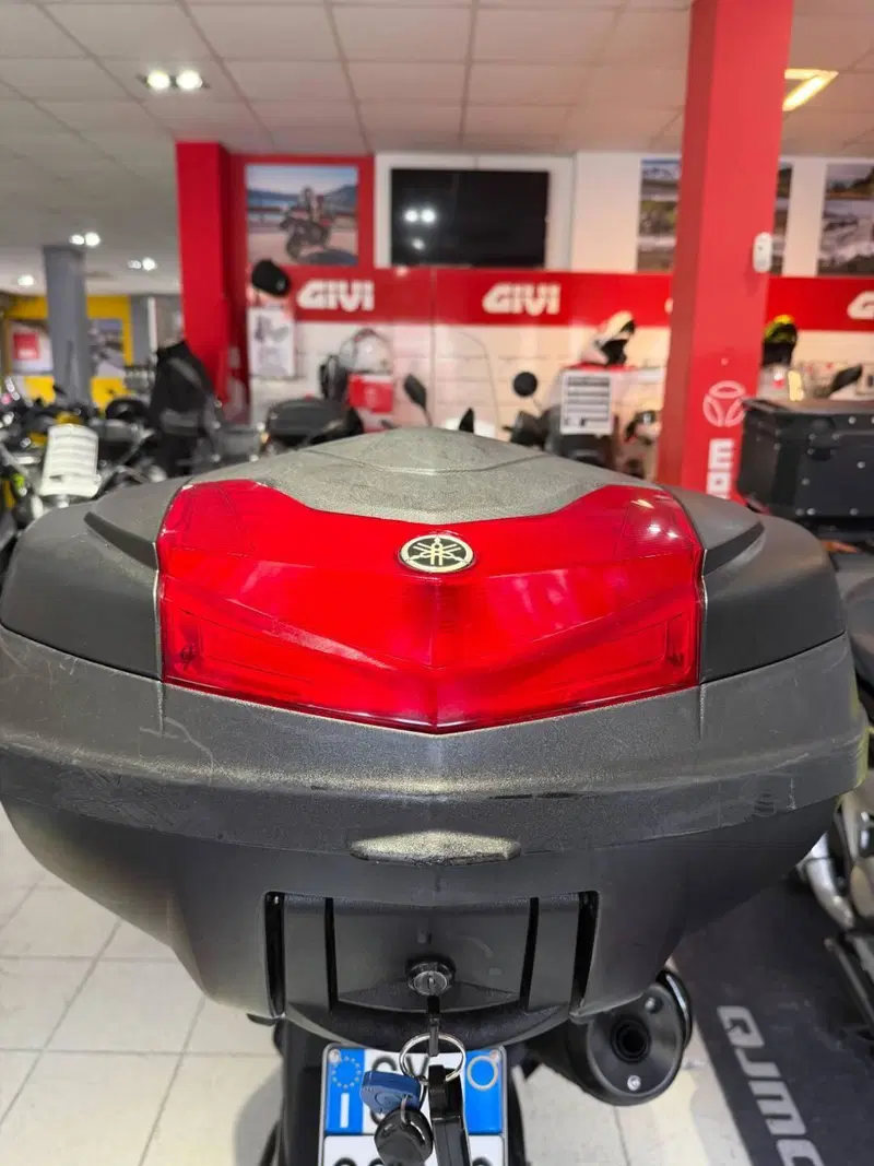 Yamaha T-Max 530 DX (2017 - 19) (10)