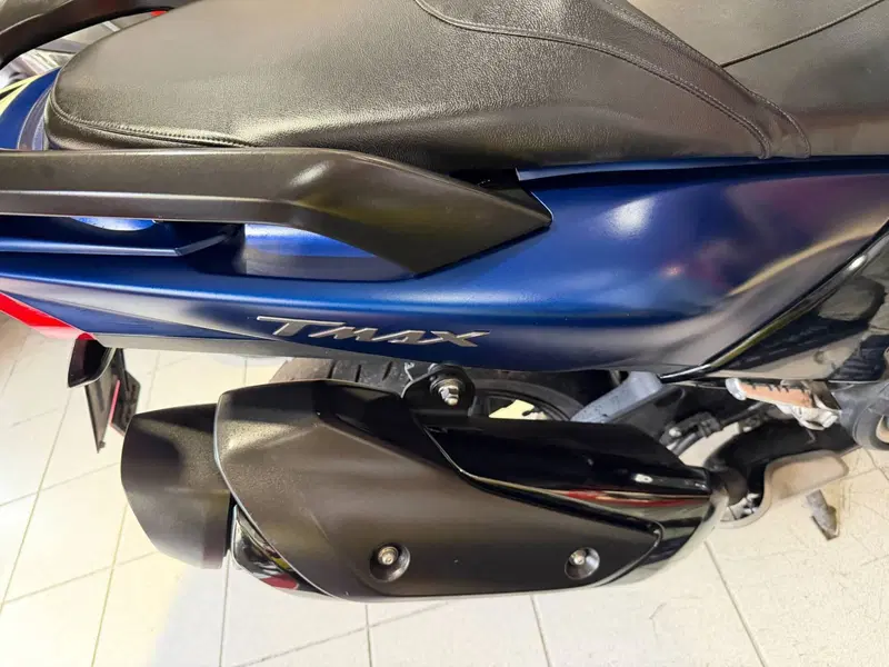 Yamaha T-Max 530 DX (2017 - 19) (5)