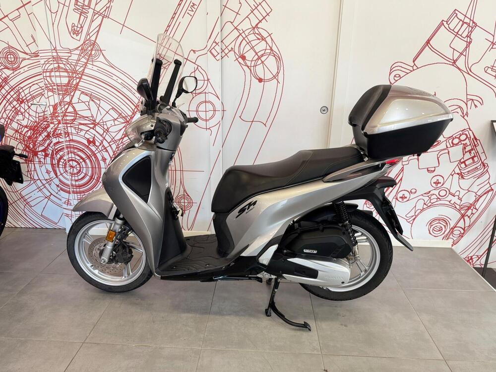 Honda SH 125i (2017 - 19) (4)