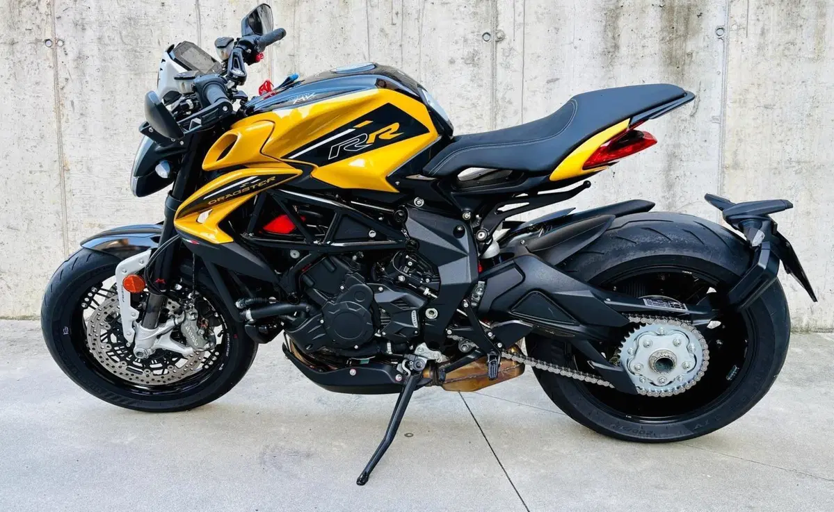 MV Agusta Dragster 800 RR SCS (2021 - 25)