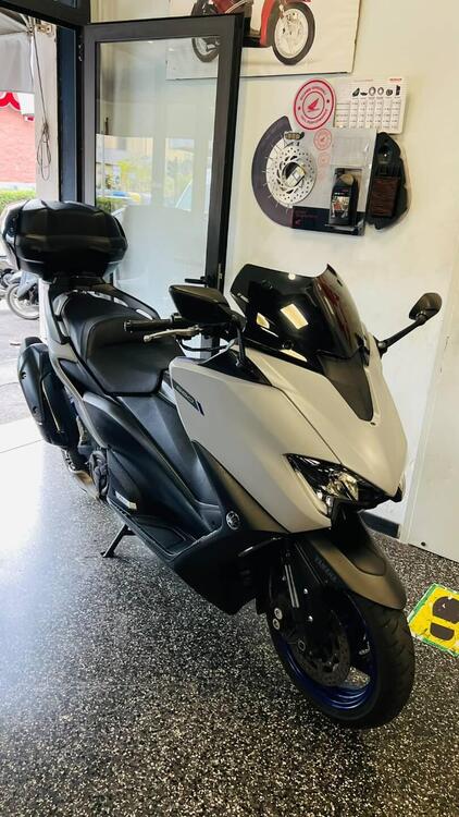 Yamaha T-Max 560 (2020 - 21)