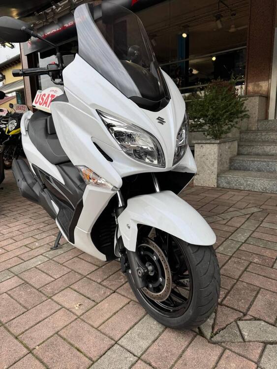 Suzuki Burgman AN 400 (2017 - 20) (2)