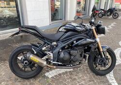 Triumph Speed Triple 1050 (2011 - 13) usata