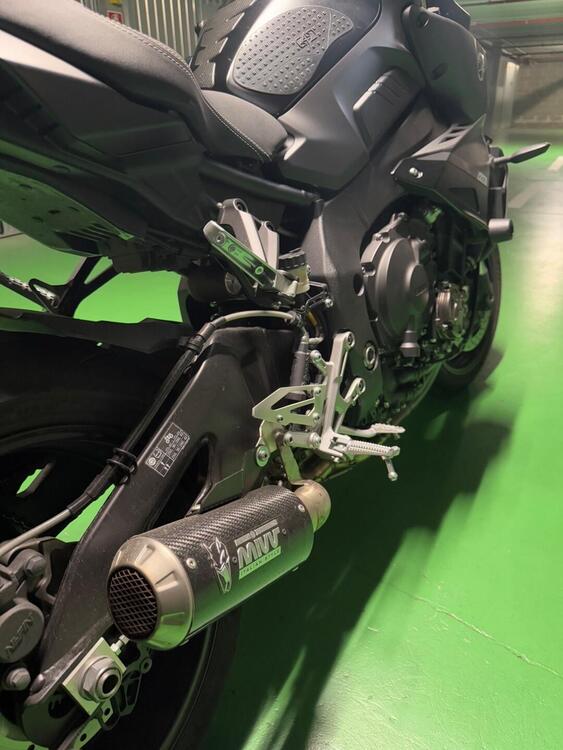 Yamaha MT-10 (2017 - 20) (2)