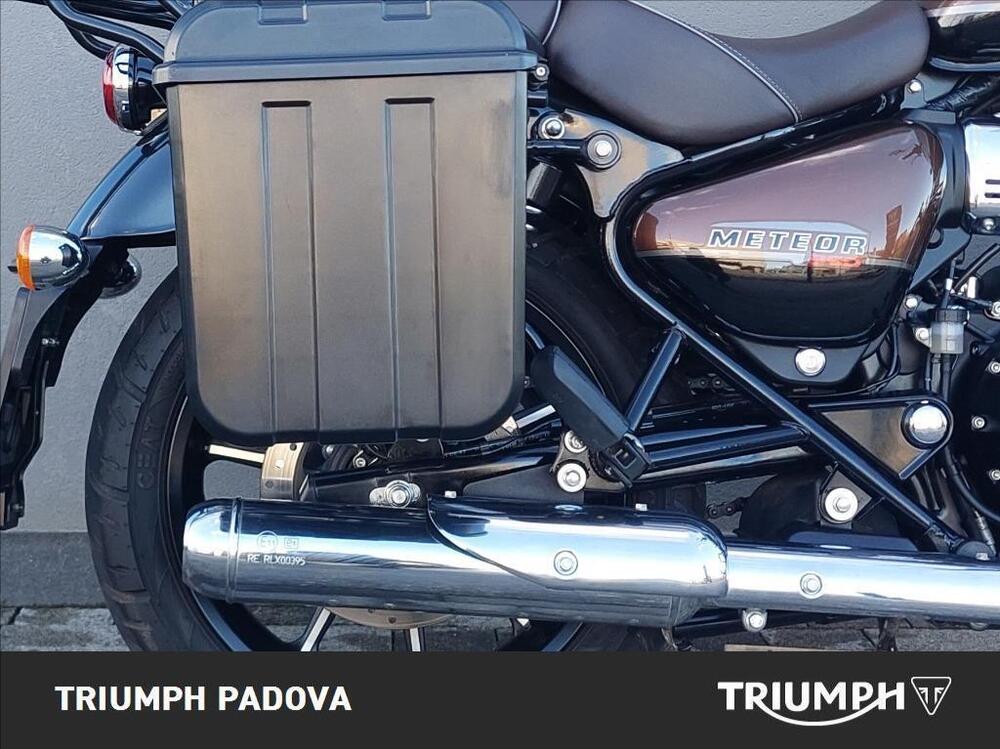 Royal Enfield Meteor 350 Supernova (2021 - 25) (2)