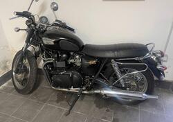 Triumph Bonneville 800 (2002 - 07) usata