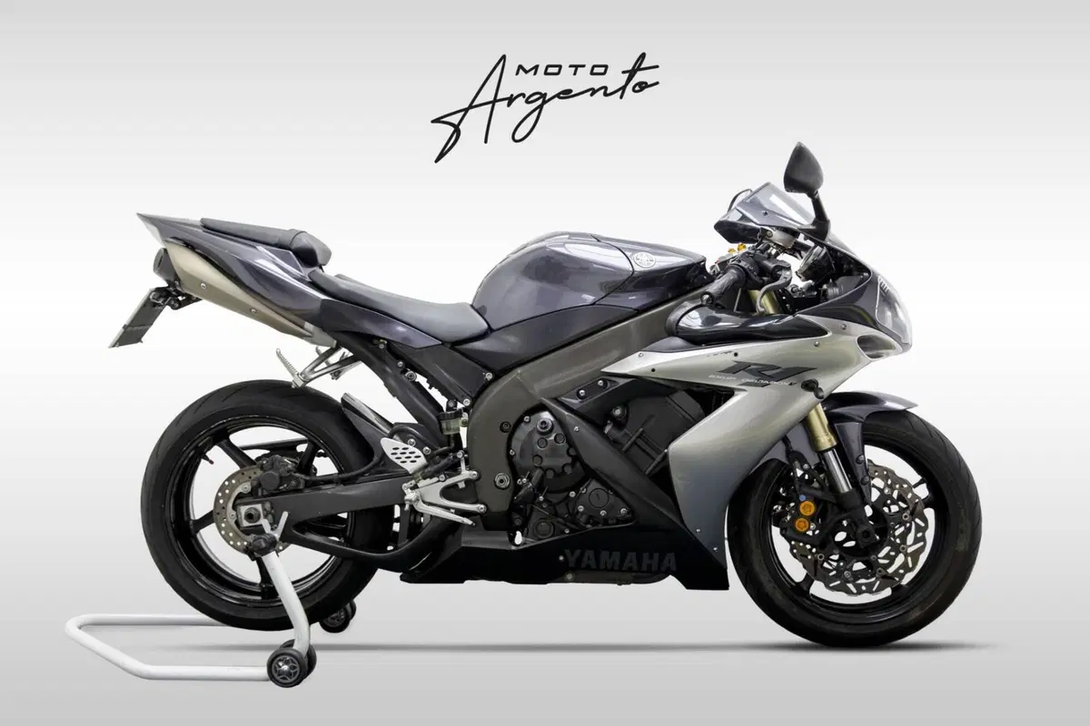 Yamaha YZF R1 (2006 - 07)