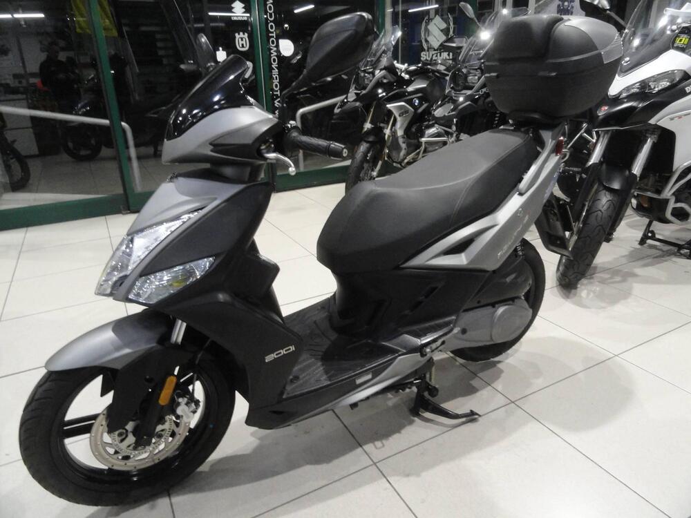 Kymco Agility 200i R16 + (2021 - 25) (5)