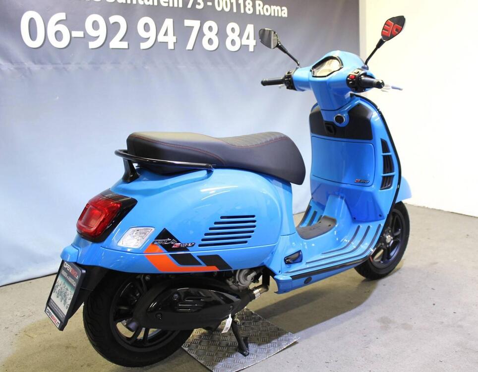 Vespa GTS 310 Supersport (2025) (3)