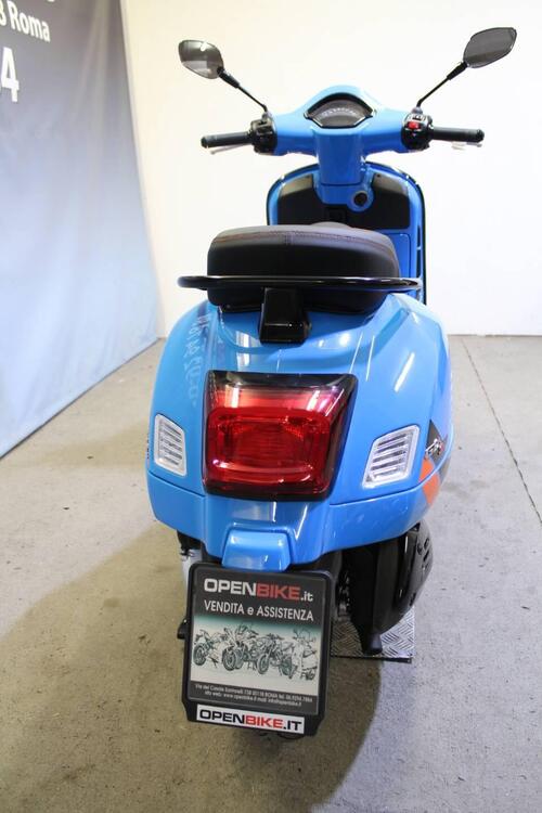 Vespa GTS 310 Supersport (2025) (4)