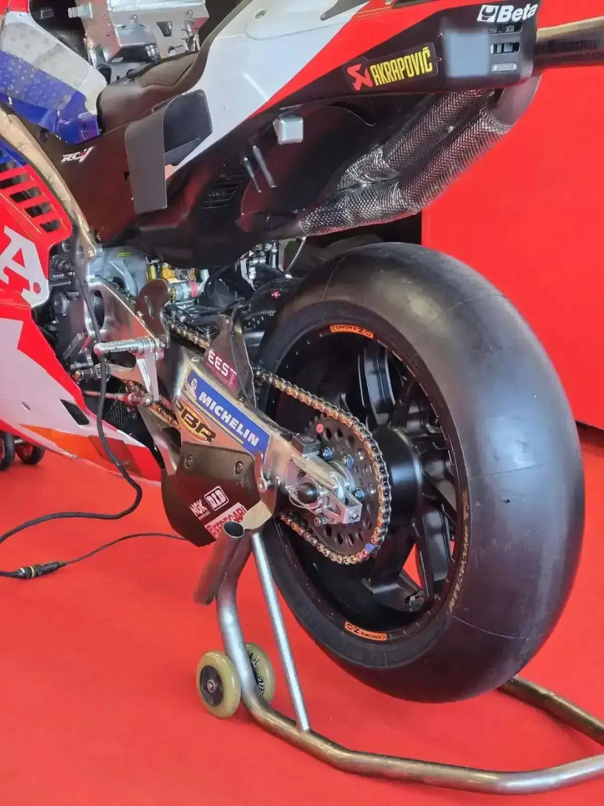 MotoGP 2025. I test di Valencia aprono la stagione 2026: Aprilia davanti, Ducati sperimenta, Yamaha V4 impressiona [GALLERY] (15)