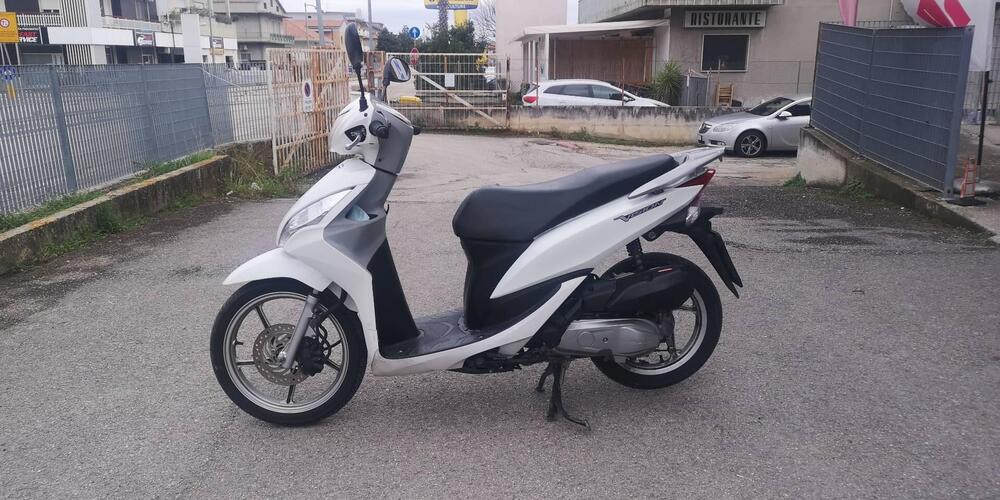 Honda Vision 110 (2011 - 16) (3)