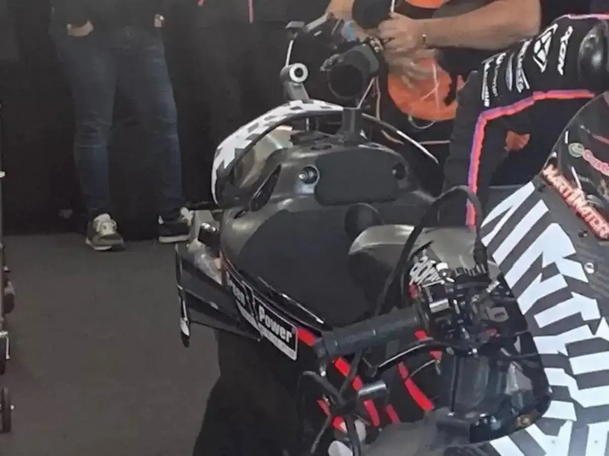 MotoGP 2025. I test di Valencia aprono la stagione 2026: Aprilia davanti, Ducati sperimenta, Yamaha V4 impressiona [GALLERY] (38)
