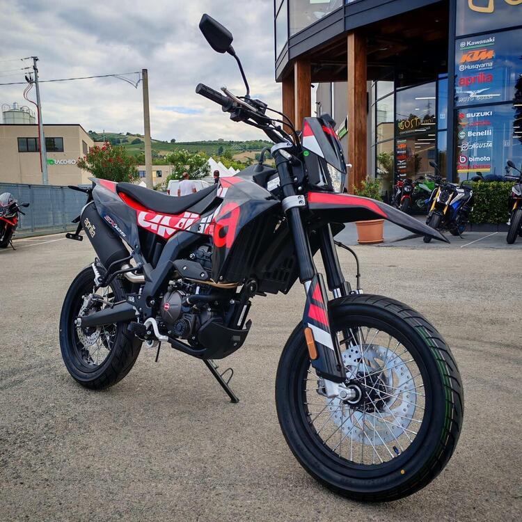 Aprilia SX 125 (2025) (2)