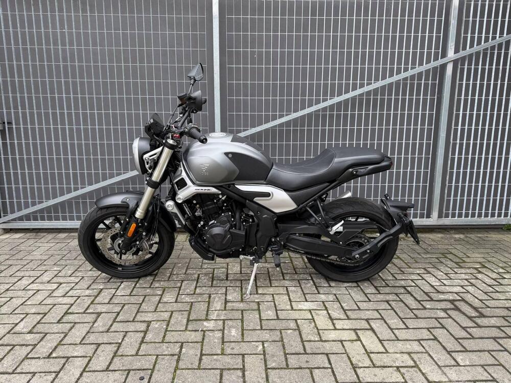 Voge Trofeo 500AC (2022 - 25) (2)