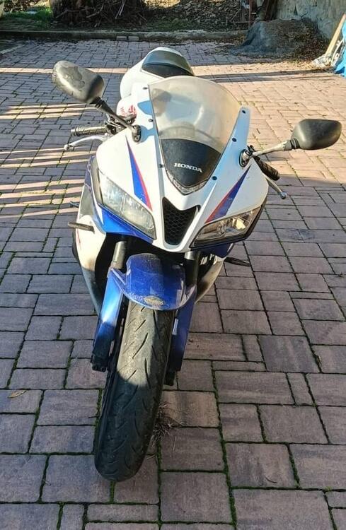 Honda CBR 600 RR (2009 - 12) (2)