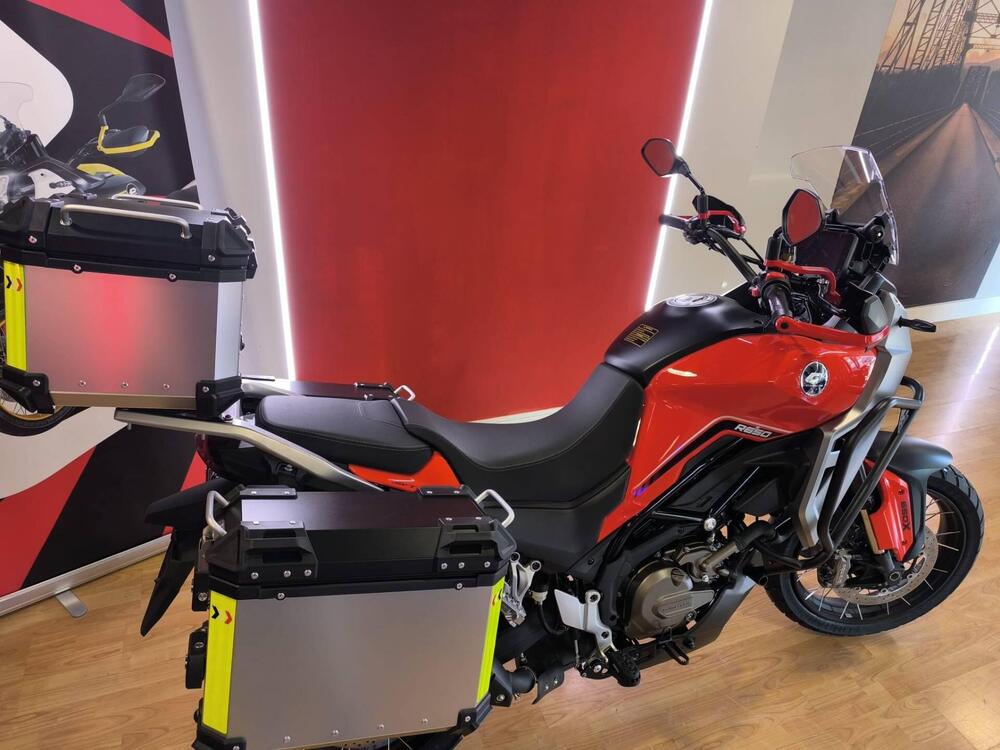 QJ Motor SVT 650 X (2025) (3)