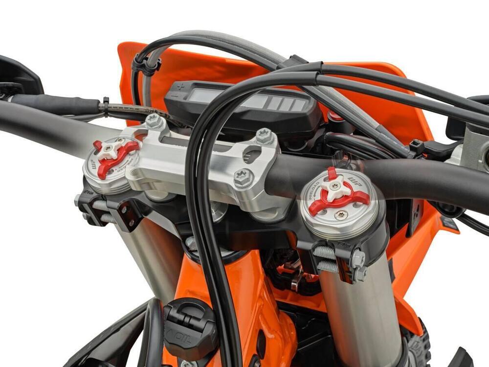KTM 300 EXC Hardenduro (2025) (2)