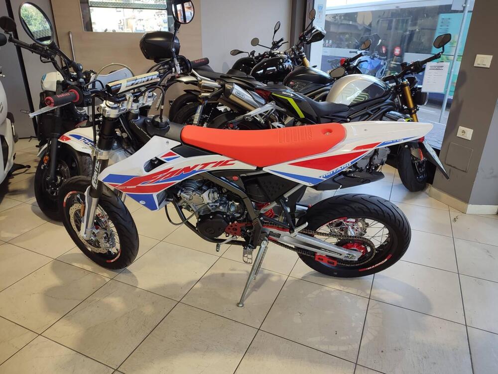 Fantic Motor Motard 125 M Performance 4t (2019) (5)