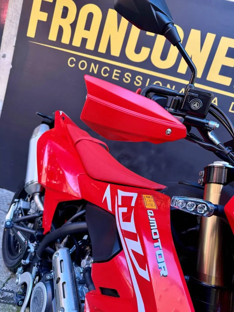 QJ Motor COV 125 (2025 - 26) (5)