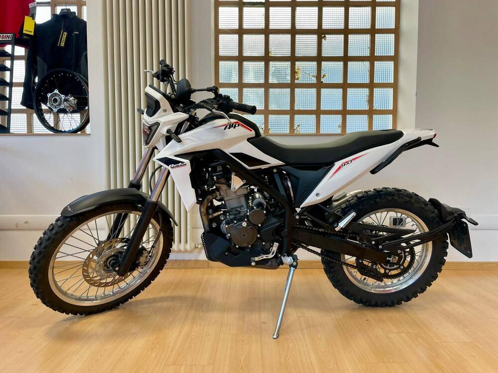 Betamotor Alp 4.0 (2024 - 25) (2)