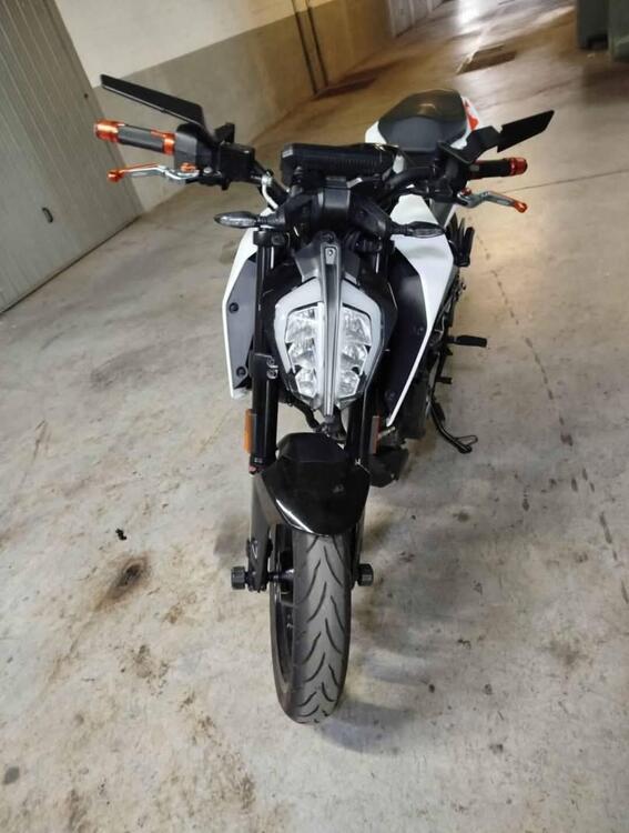 KTM 390 Duke (2021 - 23) (2)