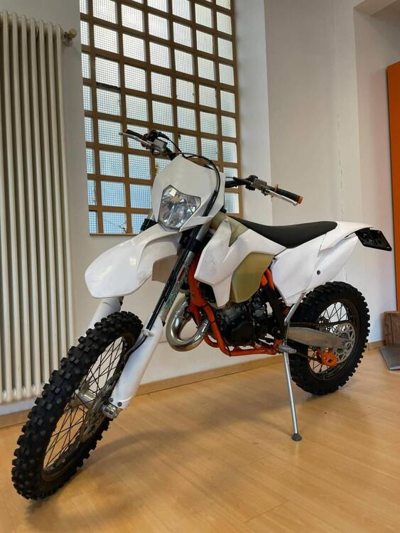KTM 125 EXC (2016) (3)