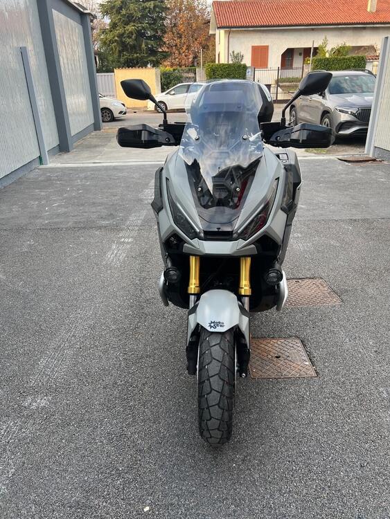 Honda X-ADV 750 Travel (2025) (3)