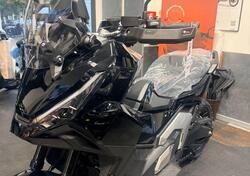 Honda X-ADV 750 (2025) nuova