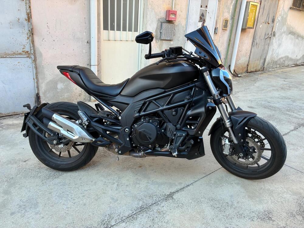 Benelli 502 C (2021 - 25)