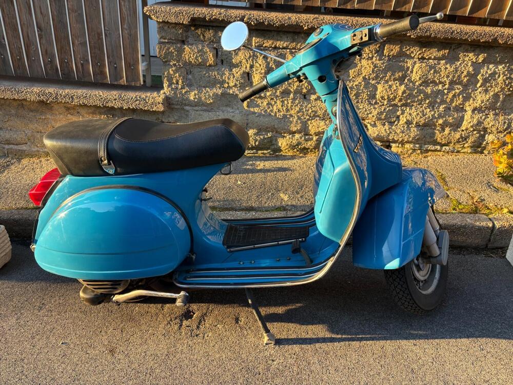 Piaggio Vespa P150X  (3)