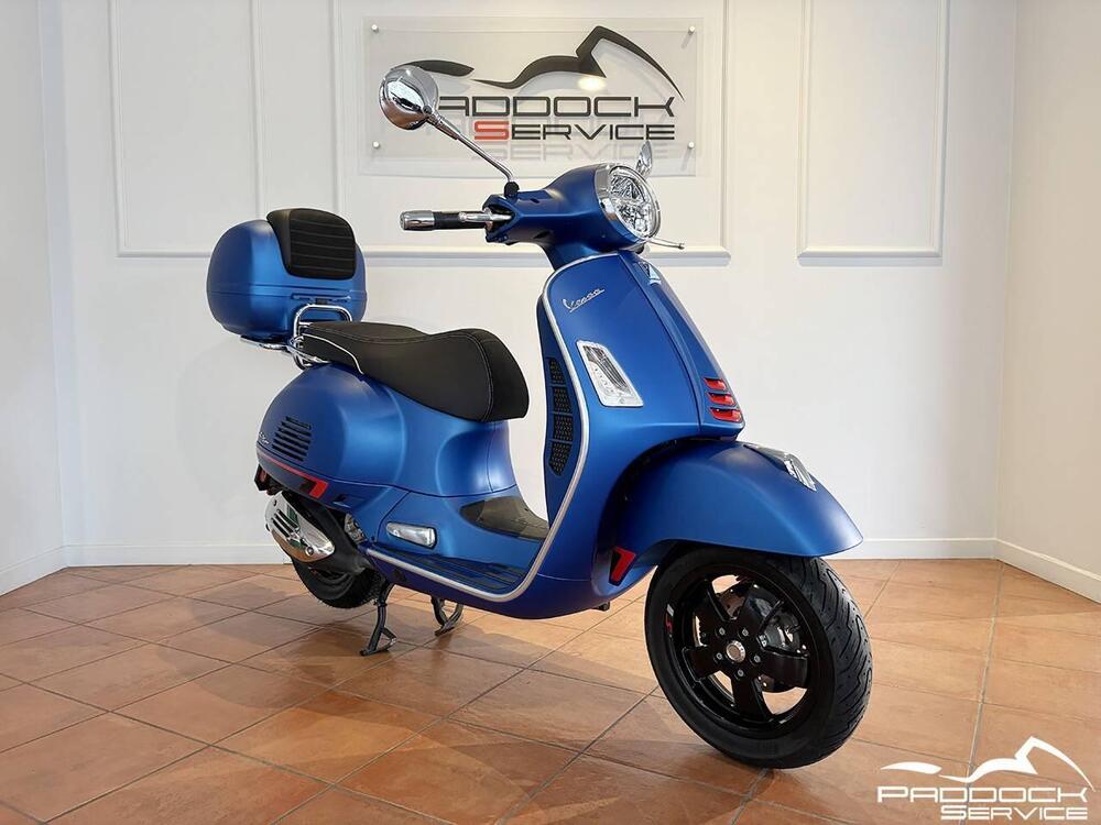 Vespa GTS 300 Super Sport Hpe (2019) (2)