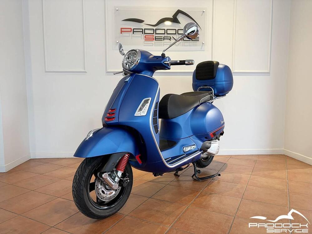 Vespa GTS 300 Super Sport Hpe (2019) (3)