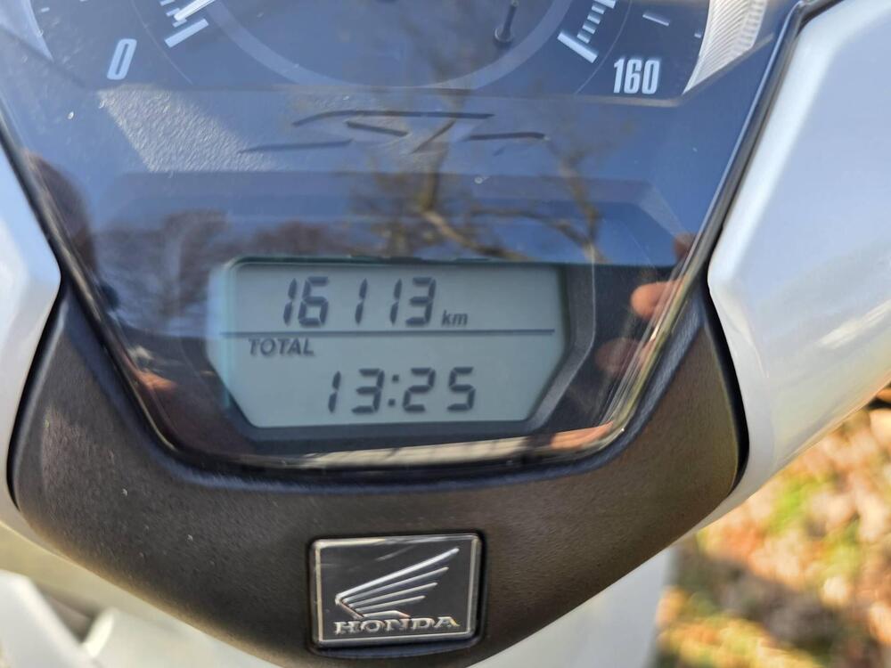 Honda SH 150 i (2017 - 19) (4)