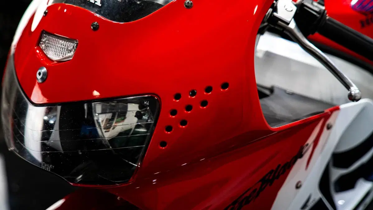 Honda CBR 900 RR SC33 (19)