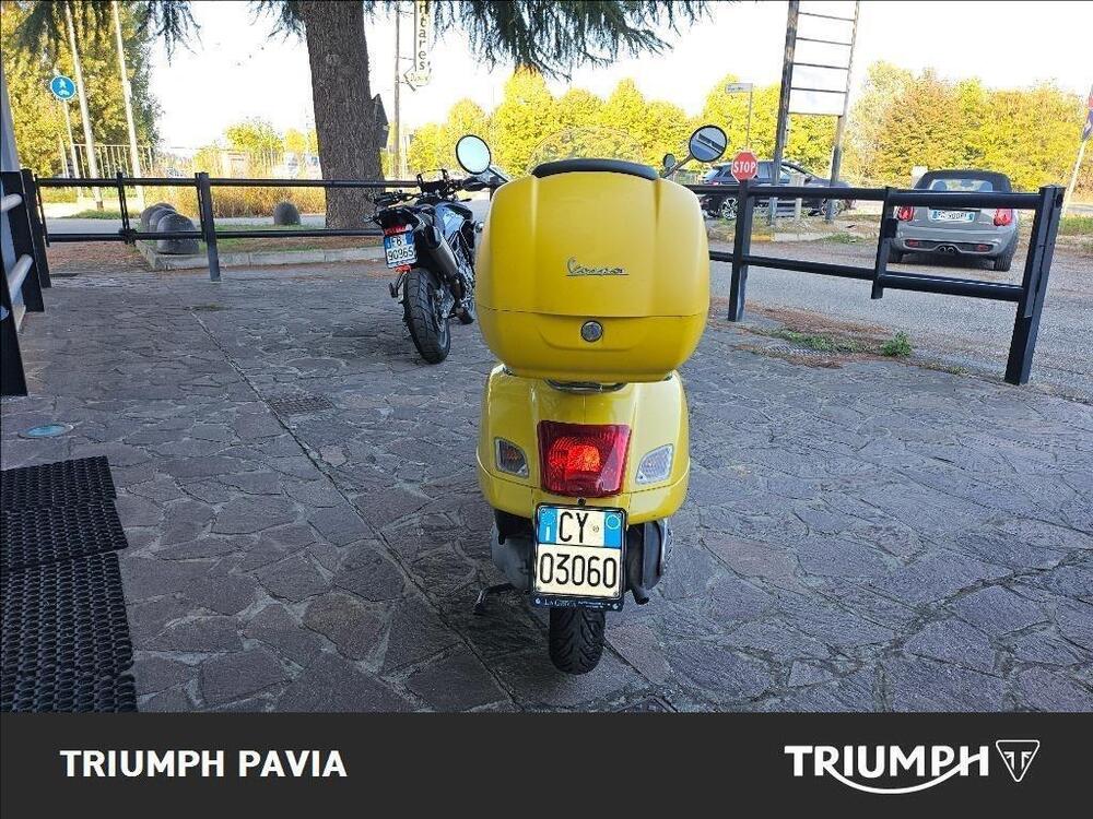 Vespa GTS 250 i.e. abs (2)