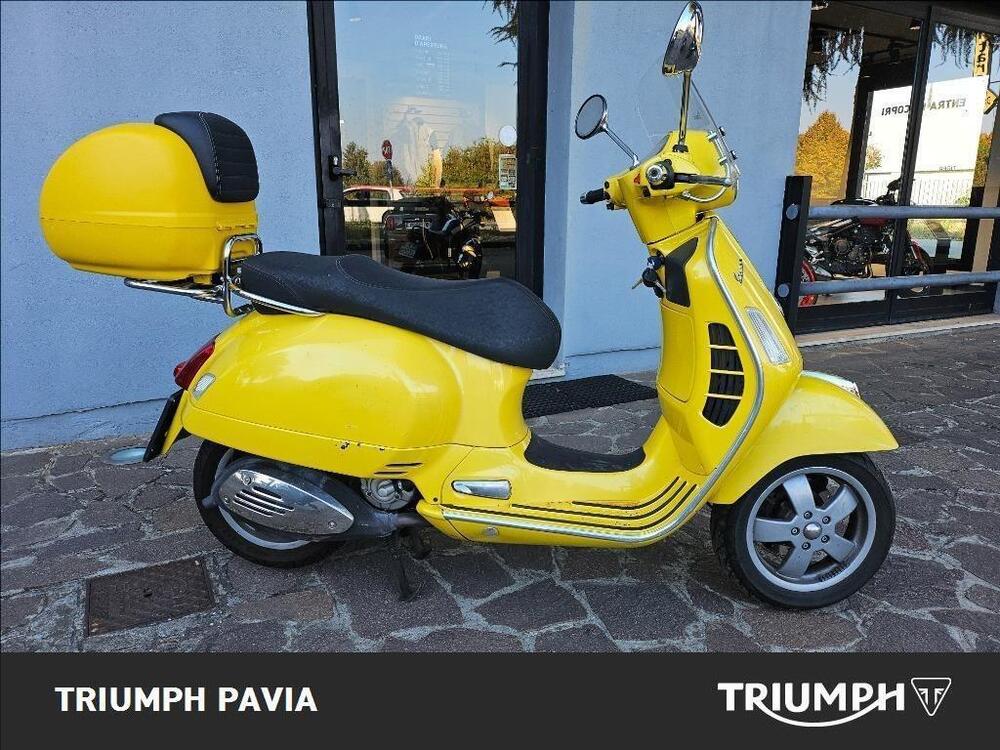 Vespa GTS 250 i.e. abs (3)