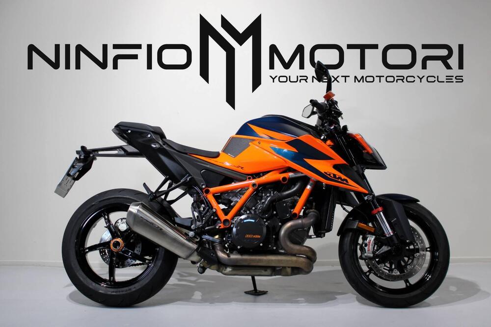 KTM 1290 Super Duke R (2020)