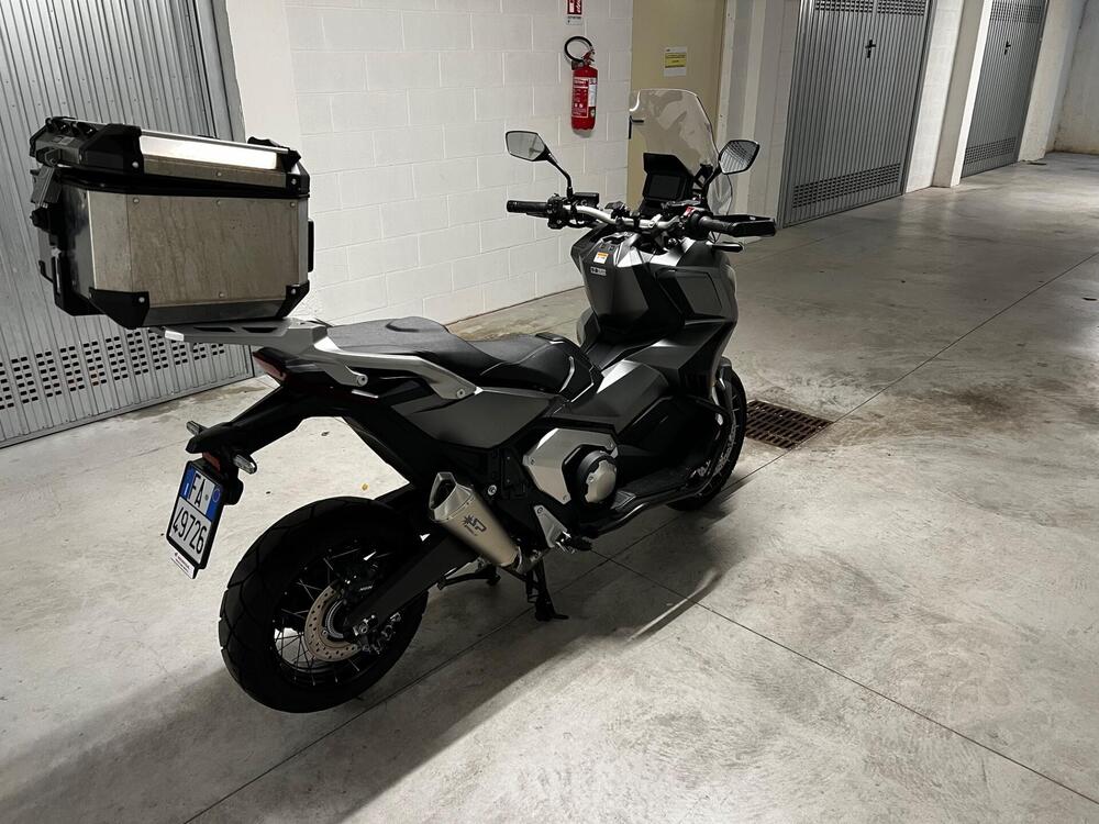 Honda X-ADV 750 DCT (2021 - 24) (2)