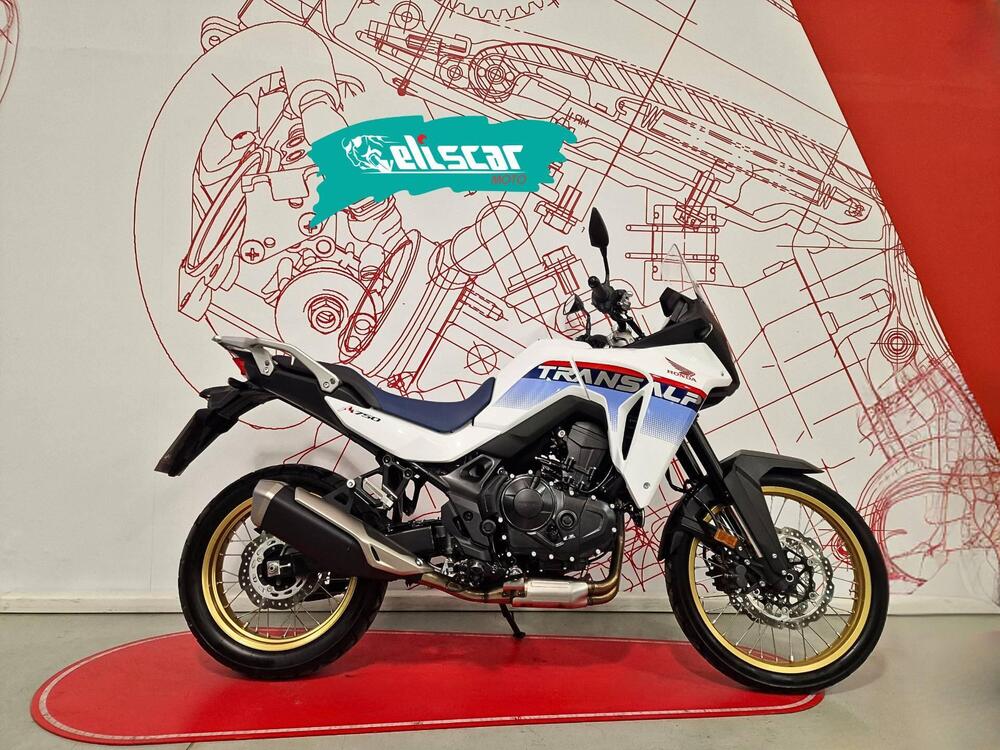 Honda Transalp XL750 (2025)