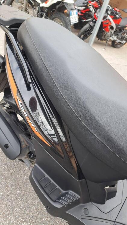 Kymco Agility 50 R12 (2020) (4)