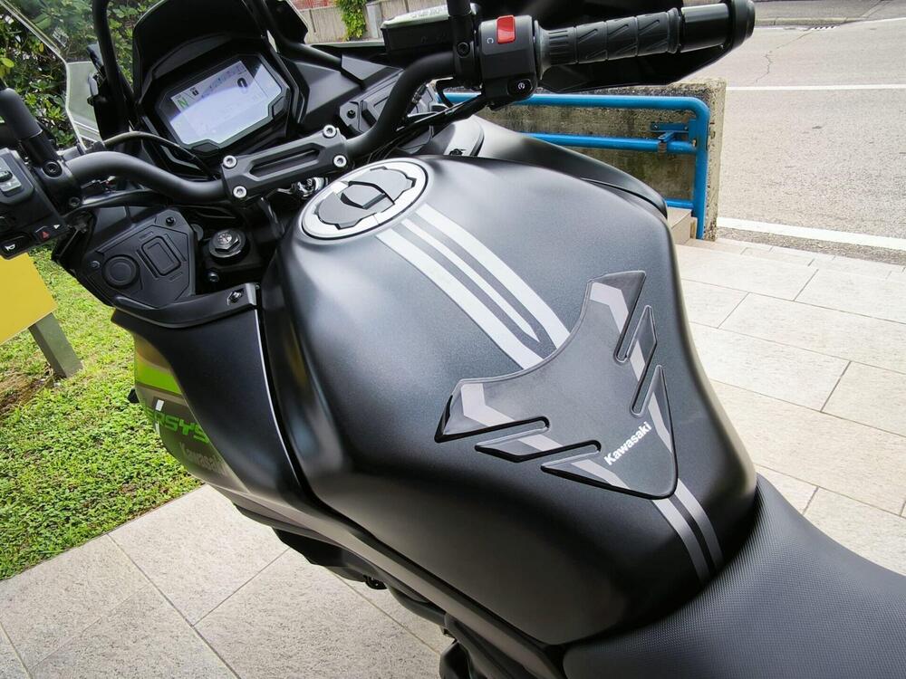 Kawasaki Versys 650 Tourer (2022 - 24) (4)