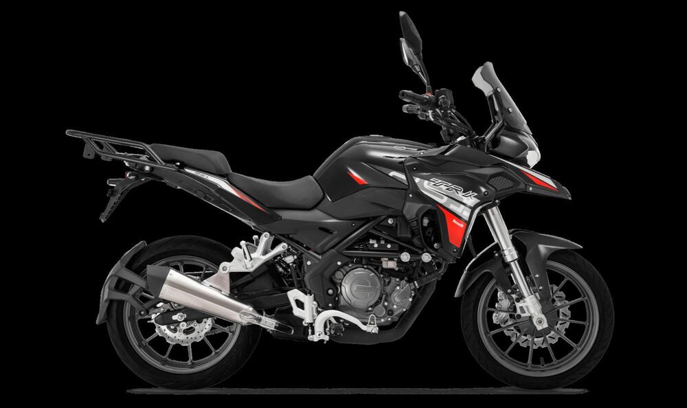 Benelli TRK 251 (2022 - 25) (3)