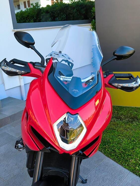 MV Agusta Turismo Veloce 800 Rosso (2021 - 23) (4)
