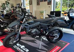 Betamotor RR 125 4T Motard T - X Special Edition (2025) nuova