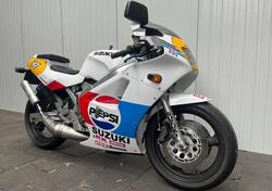 Suzuki RGV 250 (1989 - 97) usata