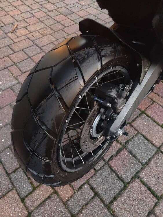 Honda X-ADV 750 Adventure (2025) (5)