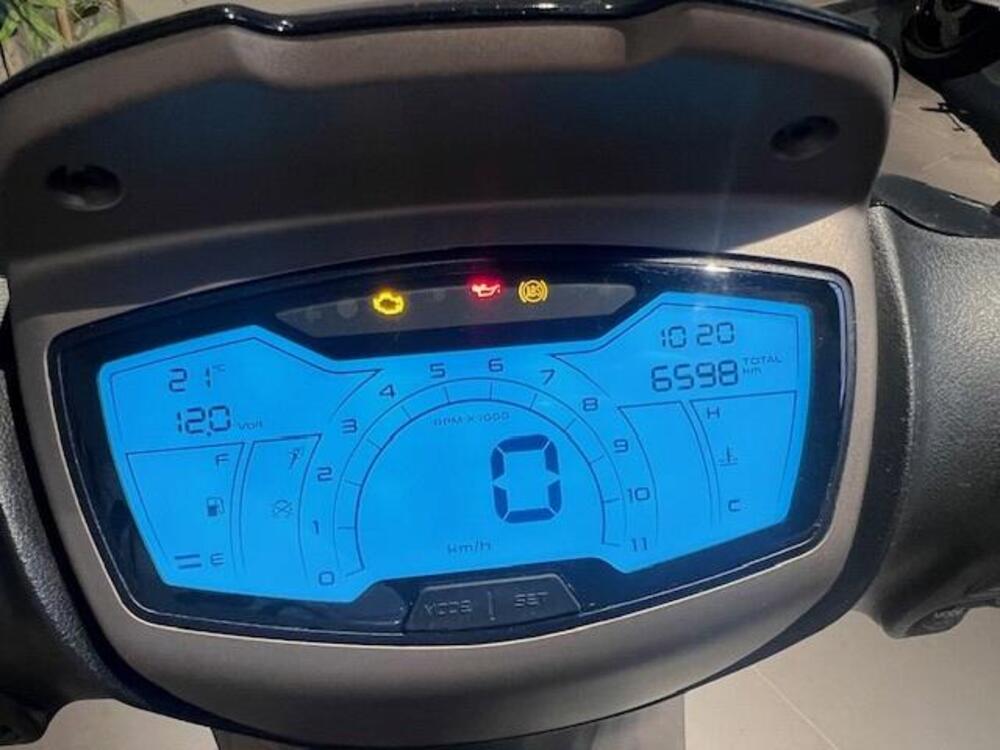 Piaggio Medley 125 ABS (2021 - 24) (3)