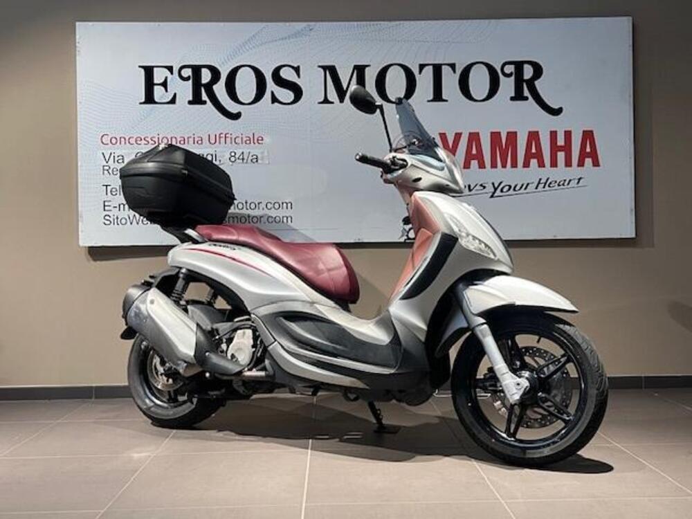 Piaggio Beverly 350 SportTouring ie ABS (2011 - 17)