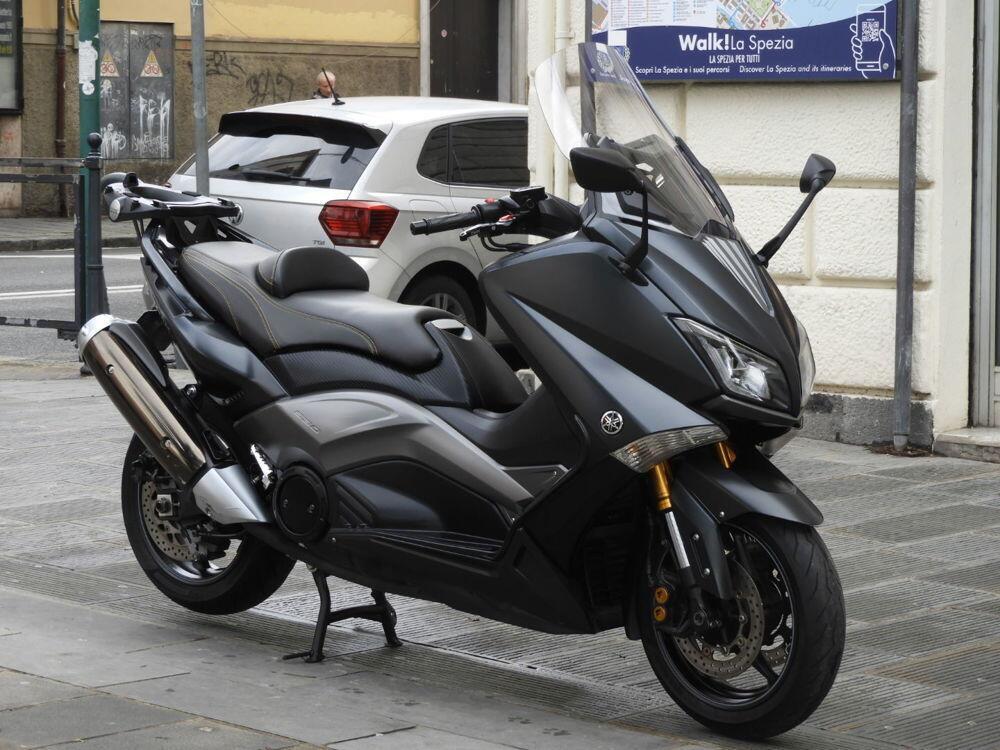 Yamaha T-Max 530 Iron Max (2014 - 17) (2)